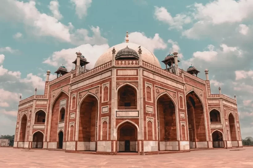 Indo Islamic Architecture in Medieval India