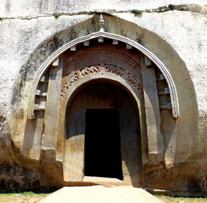 Lomas Rishi Cave