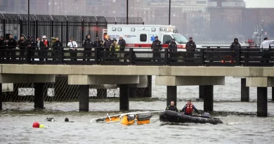 Investigators Examine Fatal Hudson River Helicopter Crash Involving Six