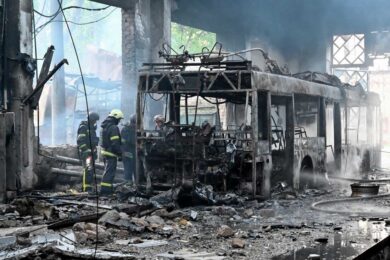 The Ukraine-Russia peace talks in Istanbul 2025 reached a limited deal on prisoner exchange but failed to achieve a ceasefire or territorial consensus, highlighting major diplomatic challenges.