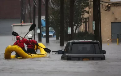 New York Flash Floods: Flights Grounded, Dramatic Rescues Amid New Jersey Emergency