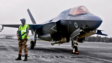 Emergency-Stranded F-35B in Kerala updates: The UK’s F-35B fighter jet grounded at Thiruvananthapuram faces dismantling after failed repairs. Discover the unfolding logistics, UK response, timelines, and aircraft fate.