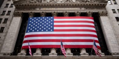 Dow Jones Falls on Tariff Fears – Is a TACO Trade the Right Move Now?