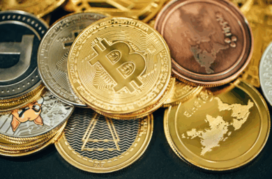 Bitcoin Hits New Record : High Fueled by Tariffs and Global Demand