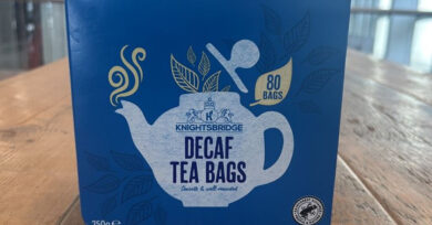 Discover the best decaf tea bags UK in our expert blind taste test. See how supermarket brands like Asda and Lidl outperform premium names like Yorkshire Tea and PG Tips in flavour and value.