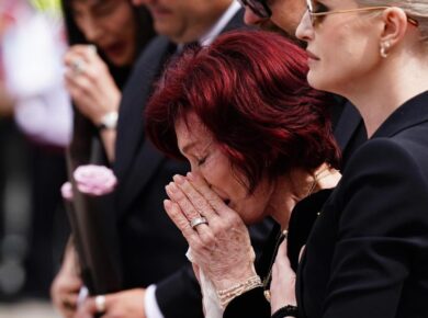Osbourne Funeral Family Unity: Sharon Osbourne Breaks Down, Stands Strong with Kids at Ozzy’s Procession