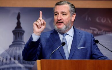 Ted Cruz Vacation During Texas Flood Sparks Outrage | Cruz Criticized for Absence Amid Crisis