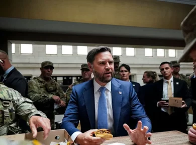 JD Vance Booed at Union Station Burger Event Amid National Guard Deployment Controversy