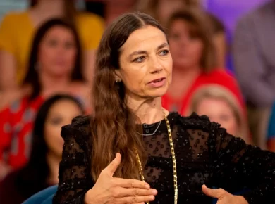 California Leadership Crisis: Justine Bateman’s Stark Wake‑Up Call for Governance