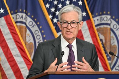 Stock Market Today: Futures Slide Ahead of Powell's Speech & Key Retail Earnings