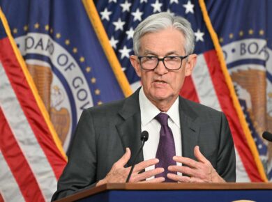 Stock Market Today: Futures Slide Ahead of Powell's Speech & Key Retail Earnings