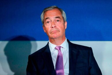 Reform UK Immigration Rules: Nigel Farage Proposes Tougher Residency & Visa Requirements