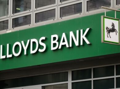 Lloyds Performance Overhaul: 3,000 Staff Warned They May Face Dismissal