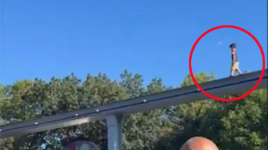Child Walking on Monorail Incident | Guest Rescues Boy at Hershey Park