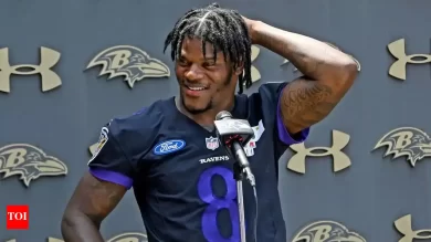 "Lamar Jackson Fan Incident Explained – 'Who Is the Poor Child' Rule & NFL Penalties"