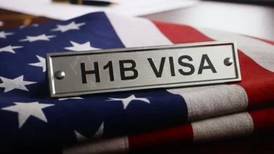 Major H‑1B Visa Sponsor Halts New H‑1B Hiring Strategic Shift Unveiled