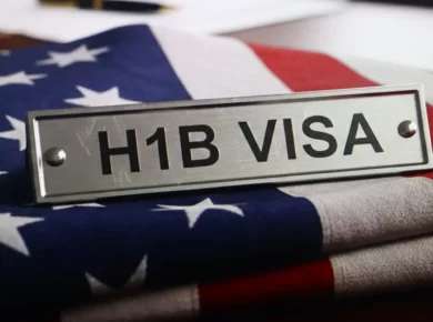 Major H‑1B Visa Sponsor Halts New H‑1B Hiring Strategic Shift Unveiled