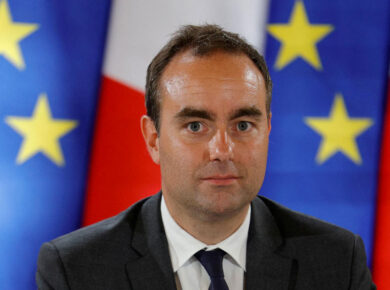 Lecornu Resignation & Stock Market Fallout: French PM Quits After New Cabinet Unveiled
