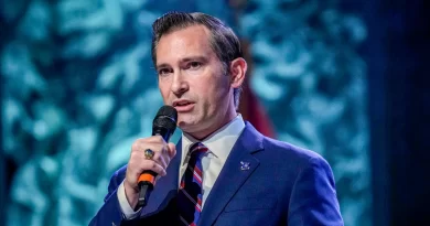 Trump‑Backed Van Epps and Democrat Behn Win Tennessee Primaries Behn vs Van Epps in TN‑7 Battle