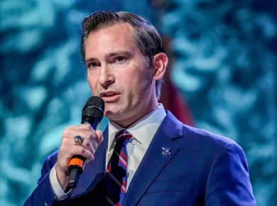 Trump‑Backed Van Epps and Democrat Behn Win Tennessee Primaries Behn vs Van Epps in TN‑7 Battle