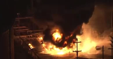 El Segundo Fire: Large Blaze at Chevron Refinery Rocks LA Area