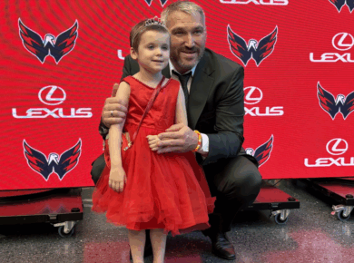 Ovechkin & Pediatric Cancer Patient Walk Red Carpet for GR8 Chase Relaunch