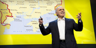 Garry Kasparov: Trump Already Sold Ukraine Down the River to Putin