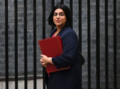 Migrants Face 20-Year Wait for UK Settlement – New Rules Explained