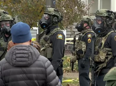 Tear Gas Pepper Spray Protest: Chaotic St. Paul ICE Protest Analysis & Updates