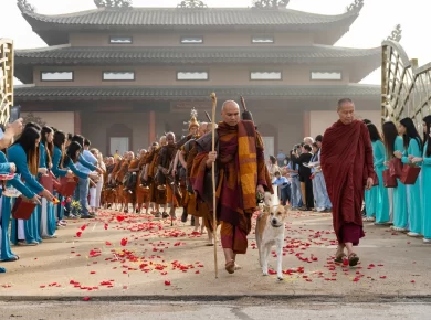 Walk for Peace Georgia Continues: Bhikkhu Pannakara Leads Buddhist Monks Peace Walk Through Morrow