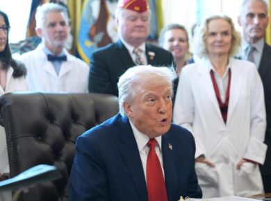 📈 Trump Marijuana Reclassification Executive Order: Fast-Track Cannabis Rescheduling