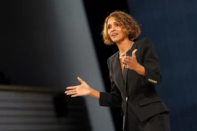 Halle Berry Criticizes Gavin Newsom – Actress Calls Out Leadership and Women’s Issues