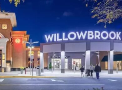 Willowbrook Mall Shooting Prompts Heavy Police Response in Wayne, New Jersey