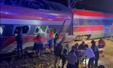 Spain High-Speed Train Crash Kills at Least 21, Triggers National Emergency Response