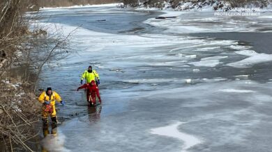 Helicopter Crash Meramec River: State Park Survey Aircraft Hits Power Line in Sullivan