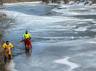 Helicopter Crash Meramec River: State Park Survey Aircraft Hits Power Line in Sullivan