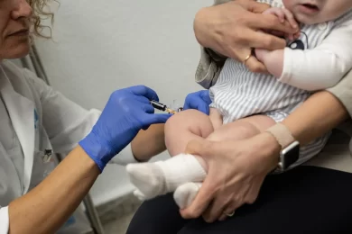 US Overhauls Childhood Vaccine Schedule to Recommend Fewer Shots: What Parents Need to Know